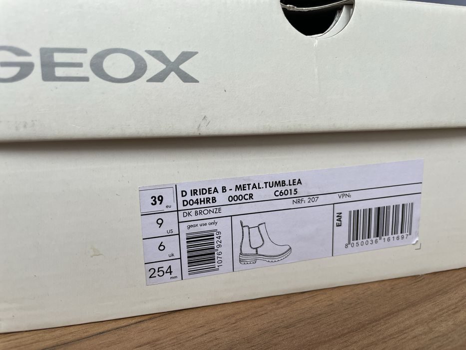 Шкіряні челсі черевики Geox 39р
