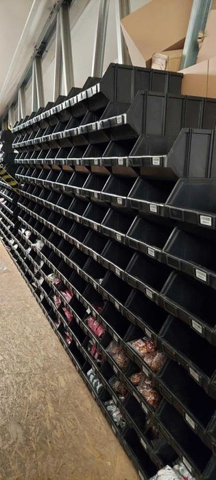 Pojemniki Modułbox 4.1 garaż warsztat