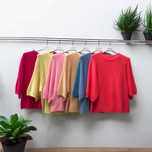 Sweter w stylu casual – ciepły i modny