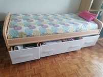 Conjunto Cama corpo e meio + Secretária