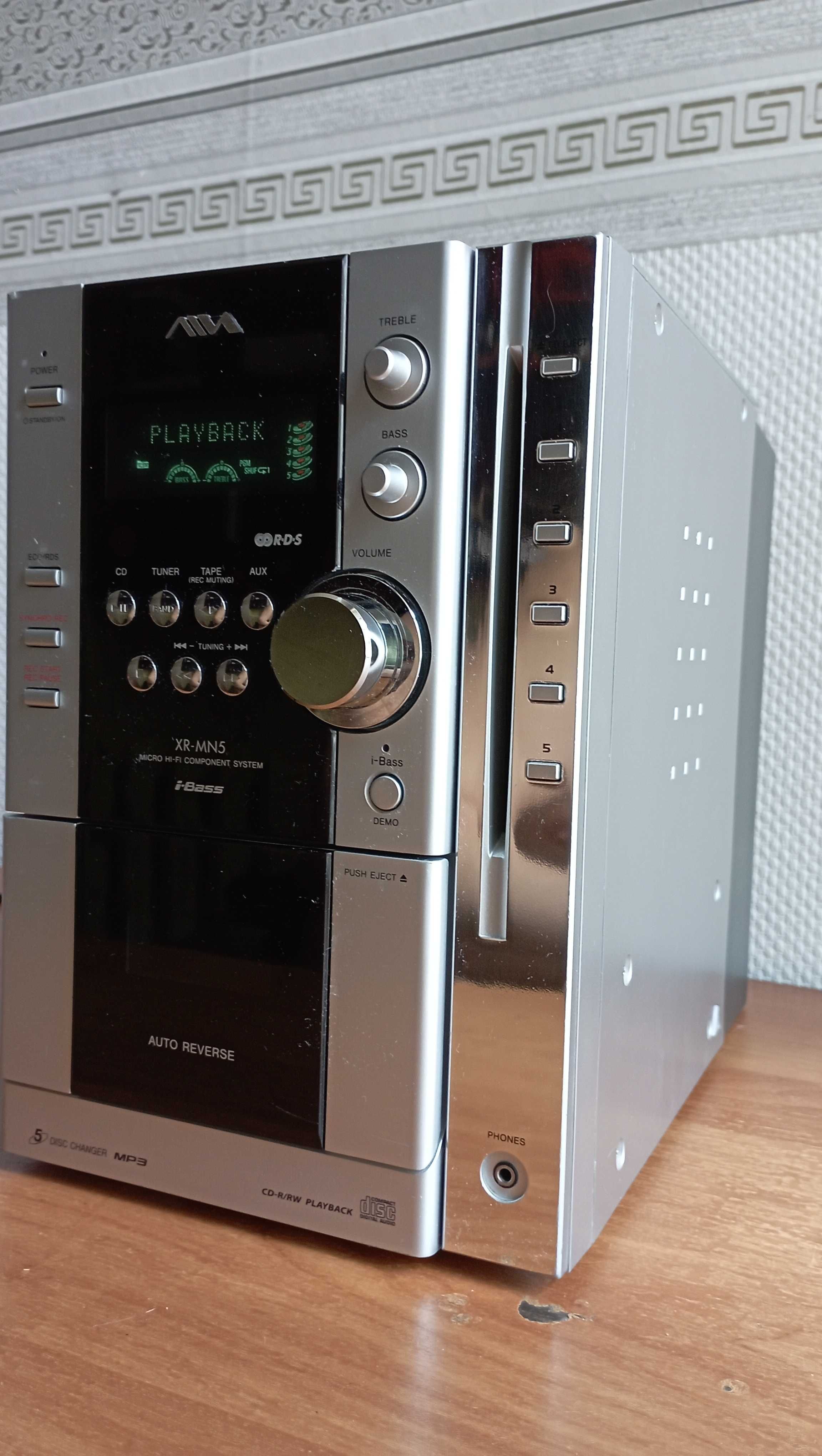 Продам музыкальный центр AIWA