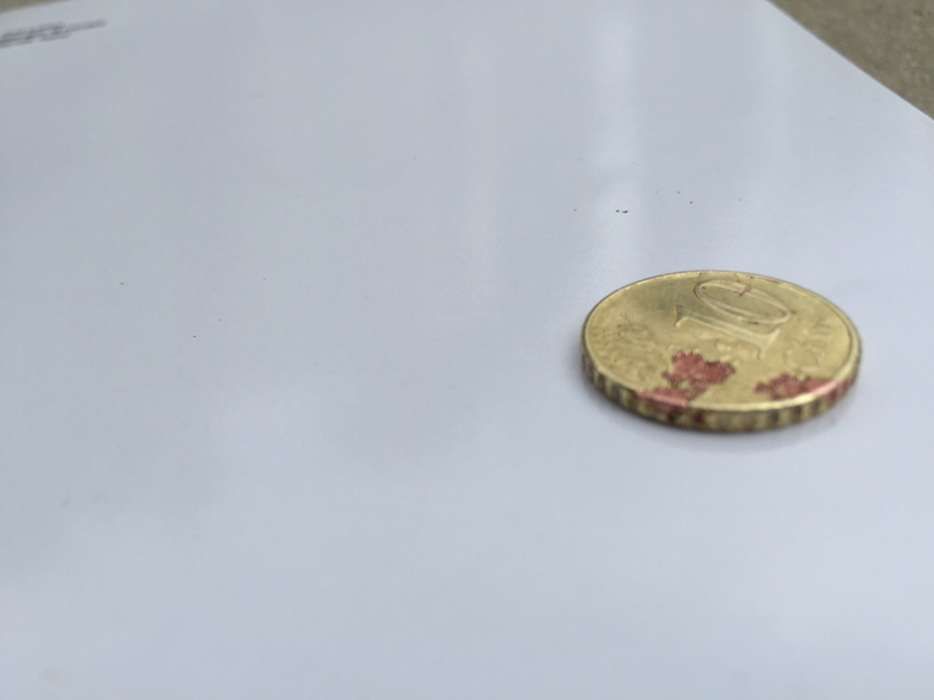 Moeda rara 10 cêntimos com defeito tem 2 tipos de metal. Muito rara