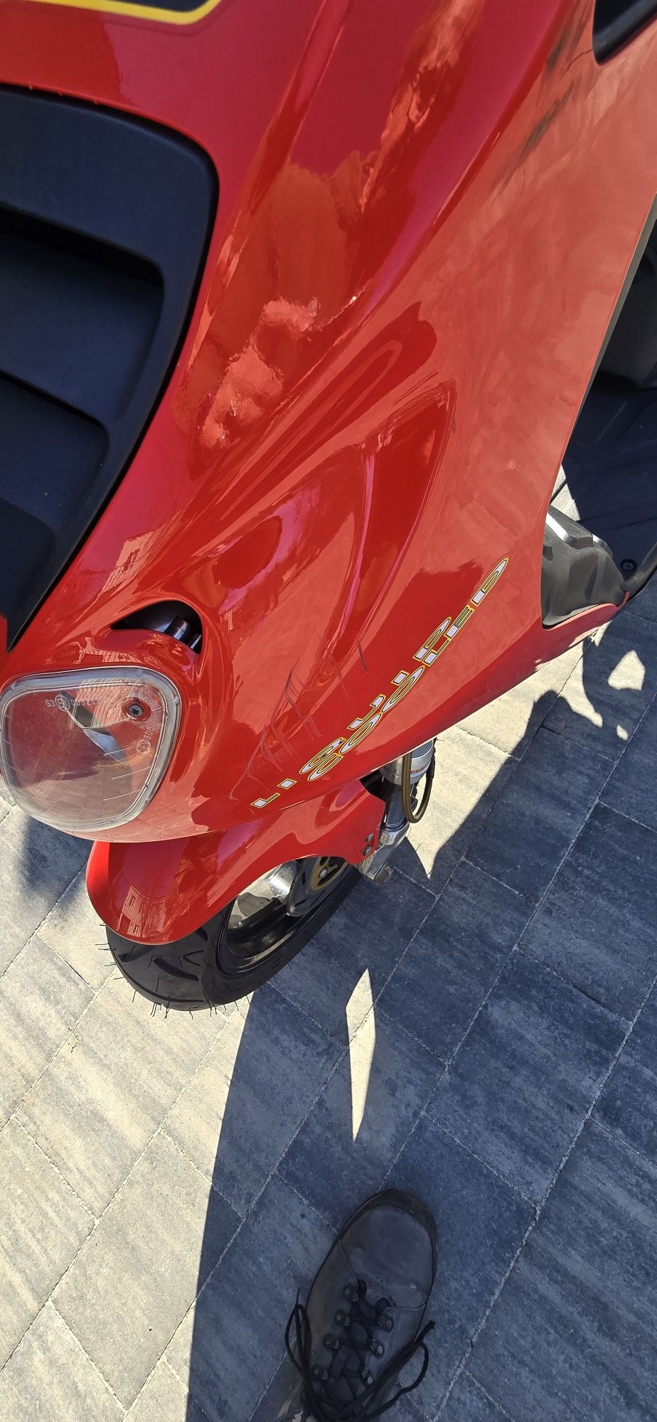 Skuter Piaggio NRG mc²