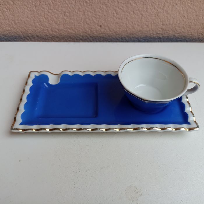 Conjunto raro chávena de café com bandeja cinzeiro em porcelana Candal