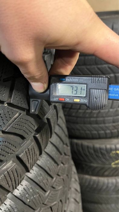 Пара зимової гуми 265/45/20 Dunlop