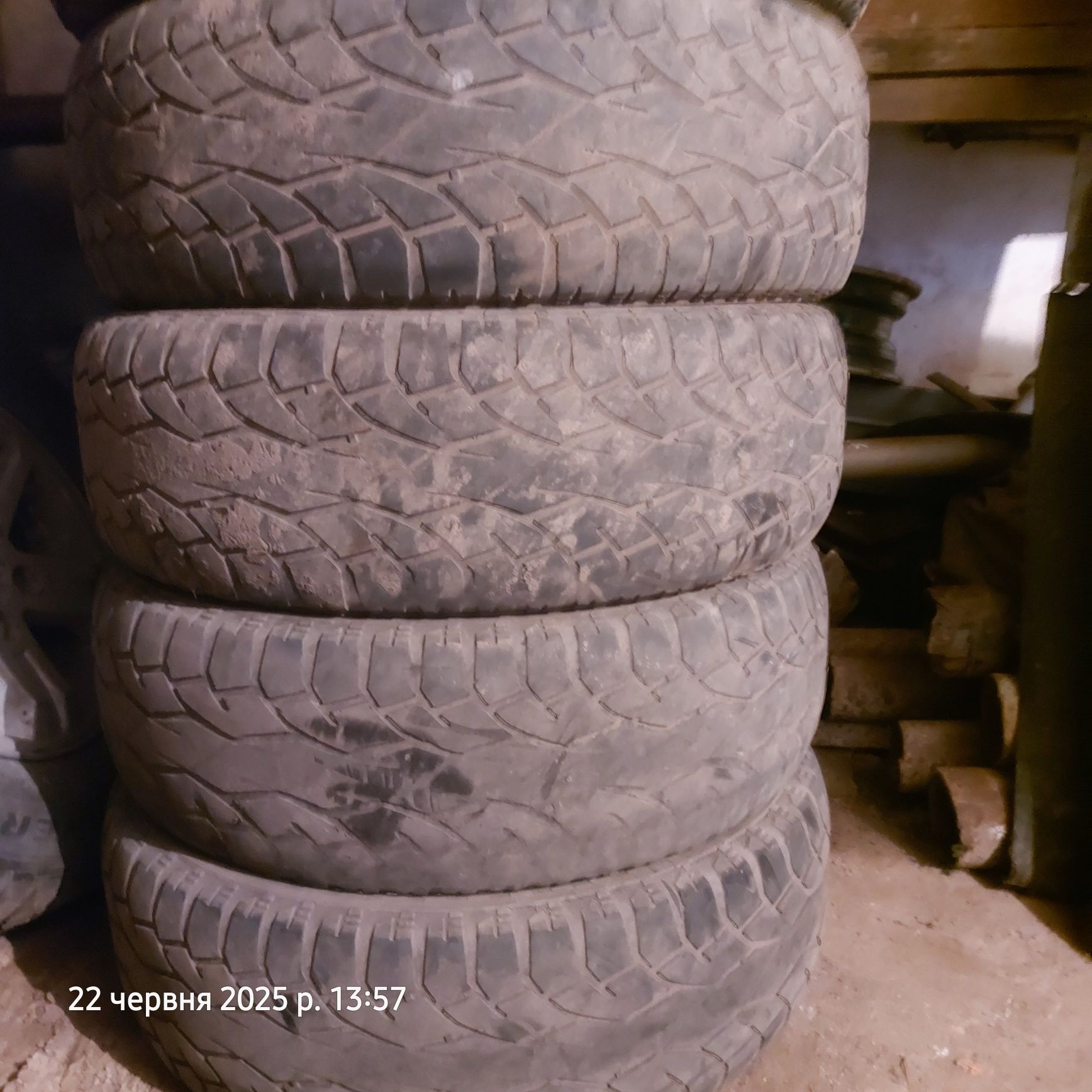 Шини 245х70 r 16