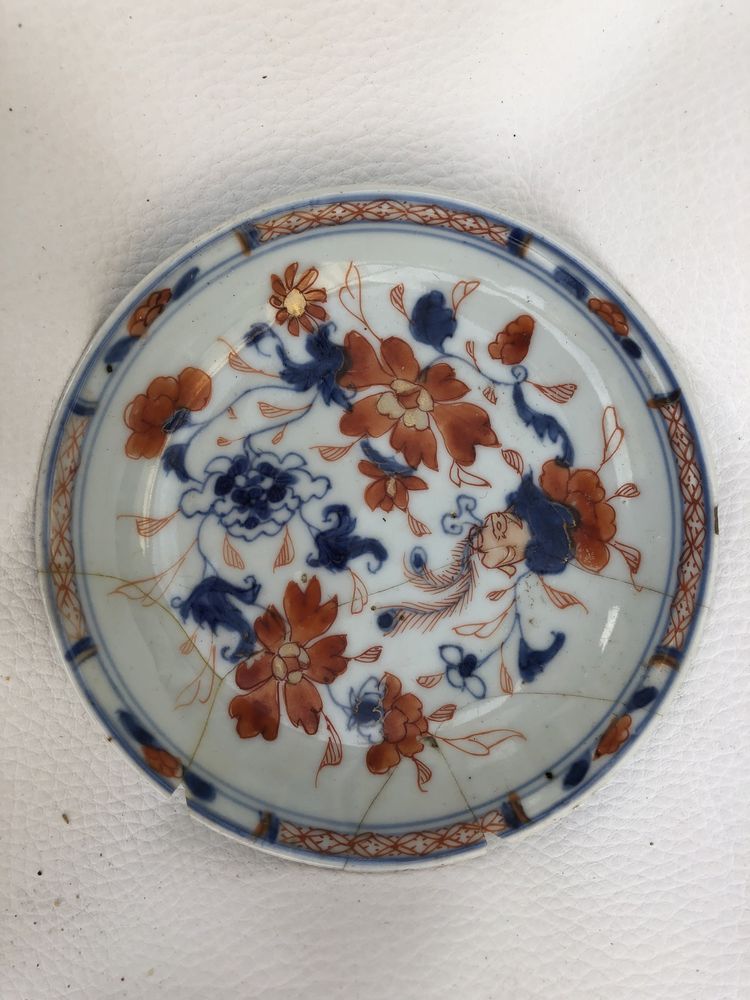 Pratos e travessas antigos