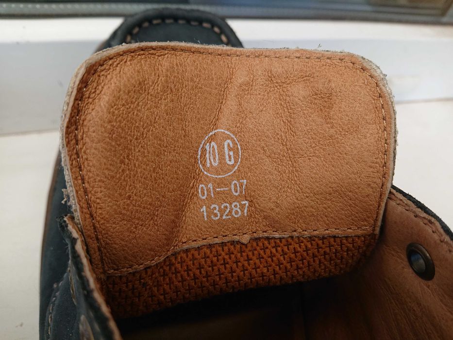 Удобные и легкие  кожаные мокасины "Clarks" . Оригинал,  44 р.