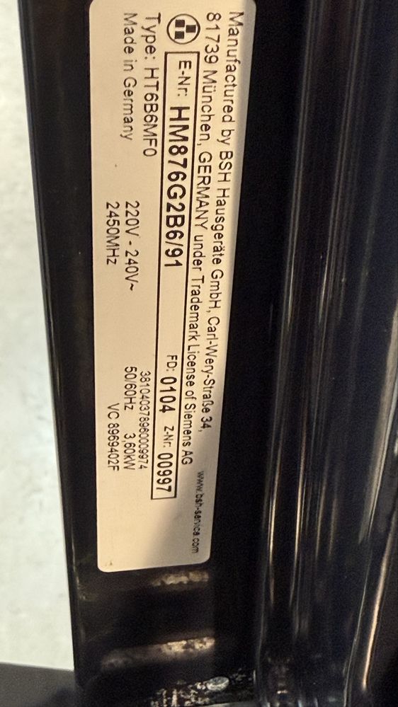 Духовка з мікрохвильовкою Siemens HM 876G2B6. Studio Line
