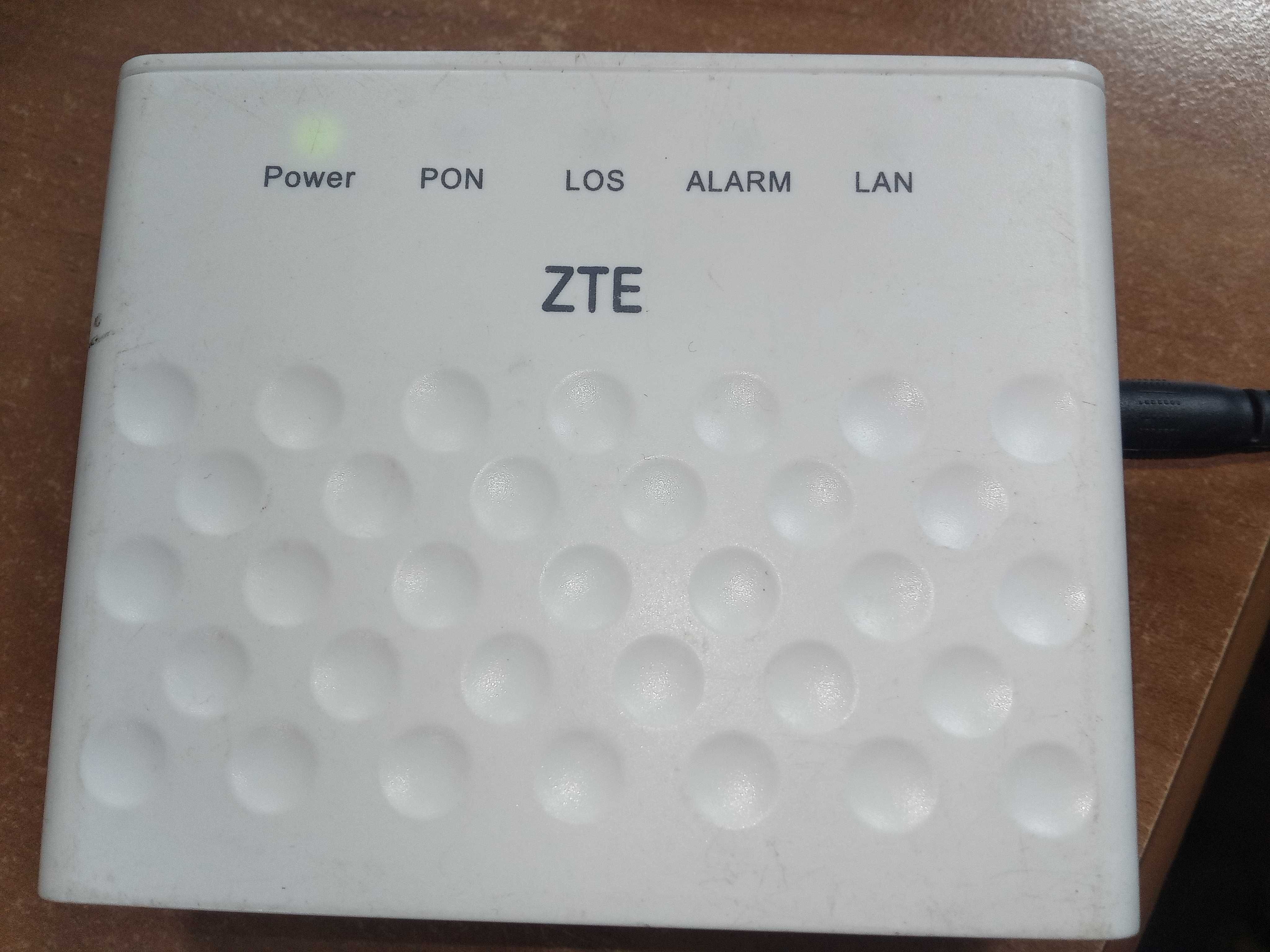ZTE F601 | ONT | 1x GPON, 1x RJ45 1000Mb/s klient sieci światłowód