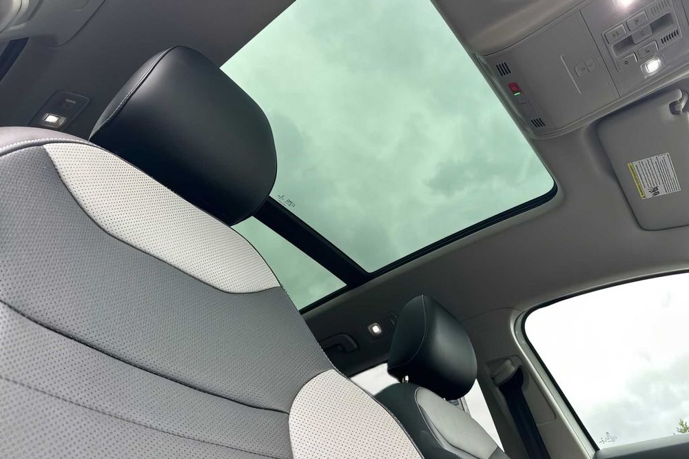 Volkswagen Taos      2022