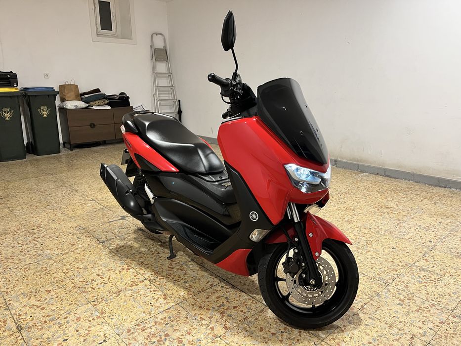 NMAX 2023 15.000km CUBRO OFERTA de Motas nas mesmas condições