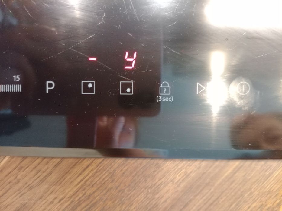 Płyta indukcyjna Samsung NZ64A3747DK 59cm