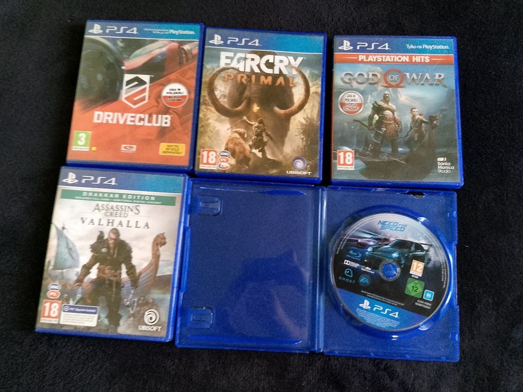 Sprzedam zestaw 17 gier na konsole ps4