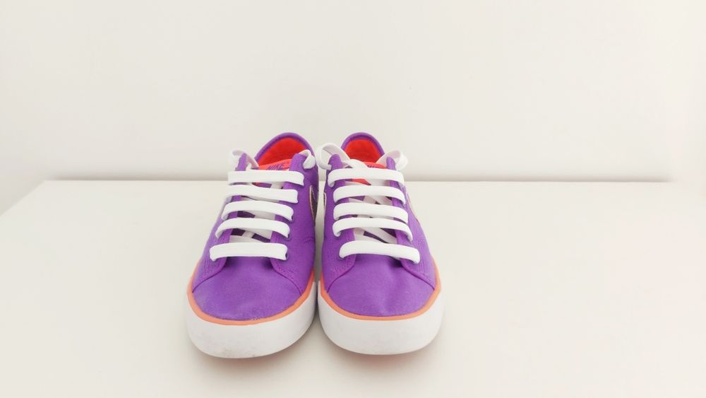 Sapatilhas Mulher Nike 37.5 Roxo
