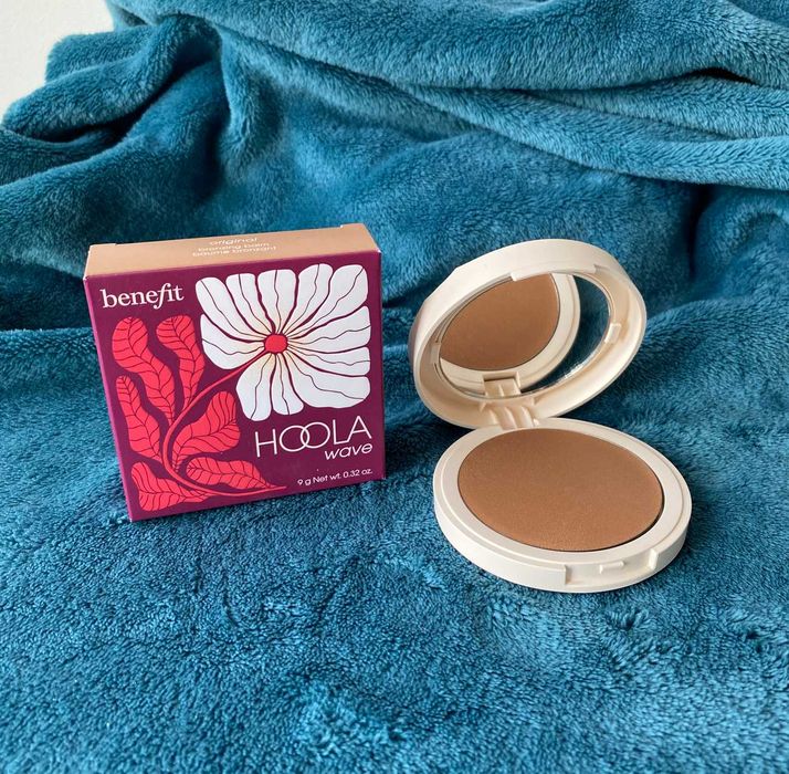Benefit Cosmetics Hoola Wave