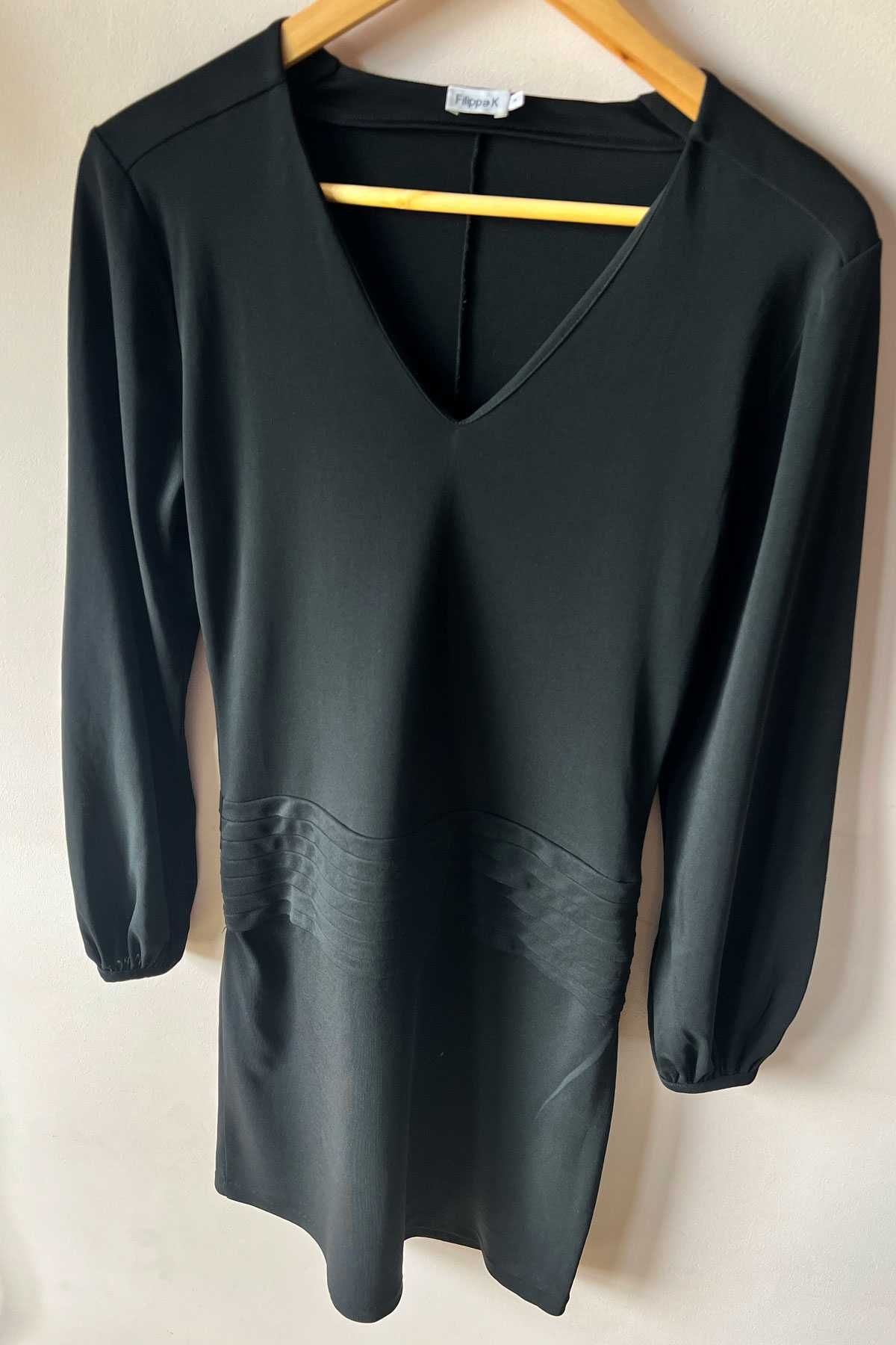 Filippa K czarna klasyczna sukienka z plisami rozm. XS 34