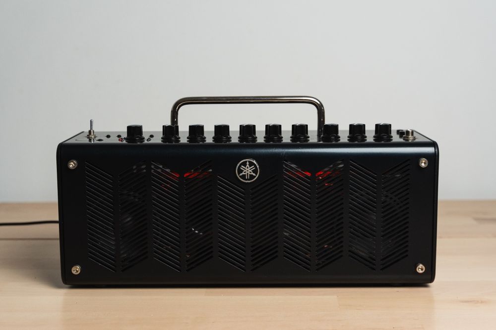 Yamaha THR10c amplificador guitarra