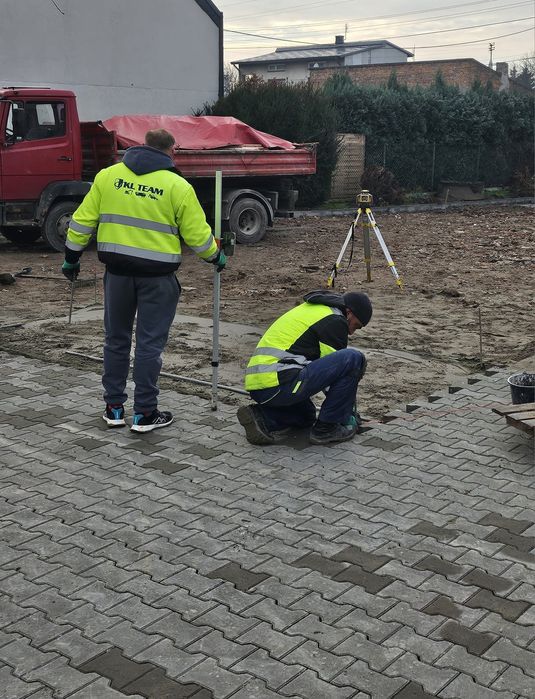 Rozbiórki i wyburzenia, wykopy i transport