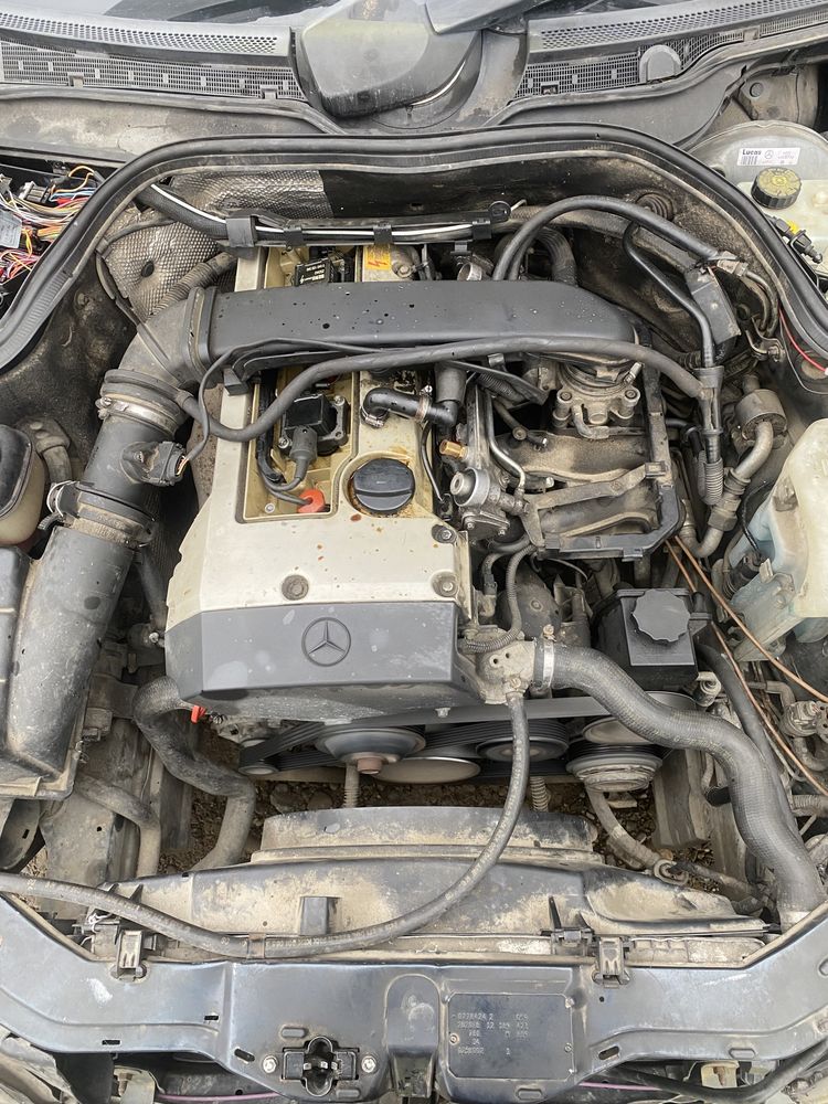 Двигун Mercedes-Benz m111.920 1.8 бензин W124 W202