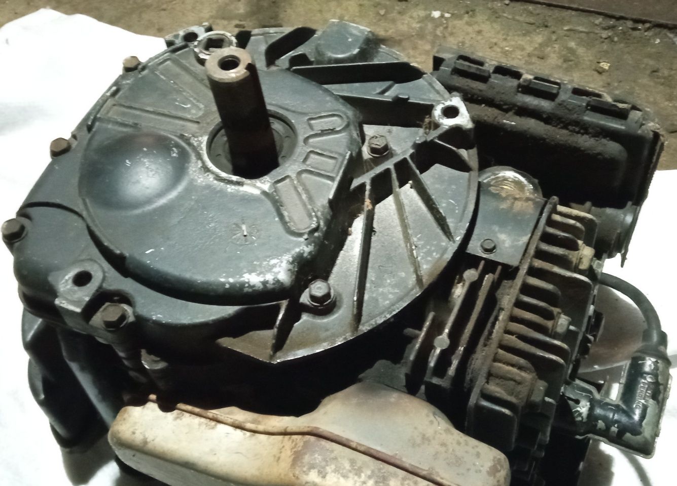 Двигатель для мотоблока Тарпан briggs stratton 60