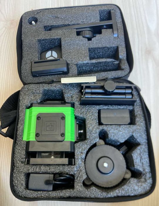 Nível laser 16 linhas - NOVO - Profissional