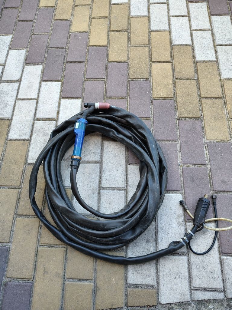 Продам сварочную горелку.
