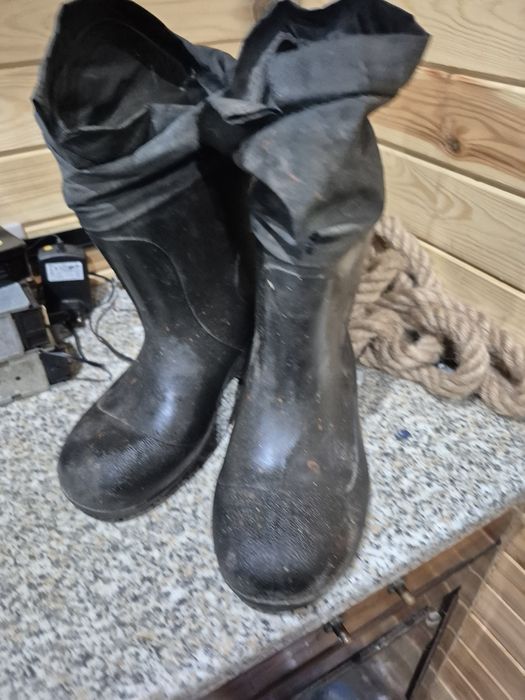 Gumowce ocieplane roz 42