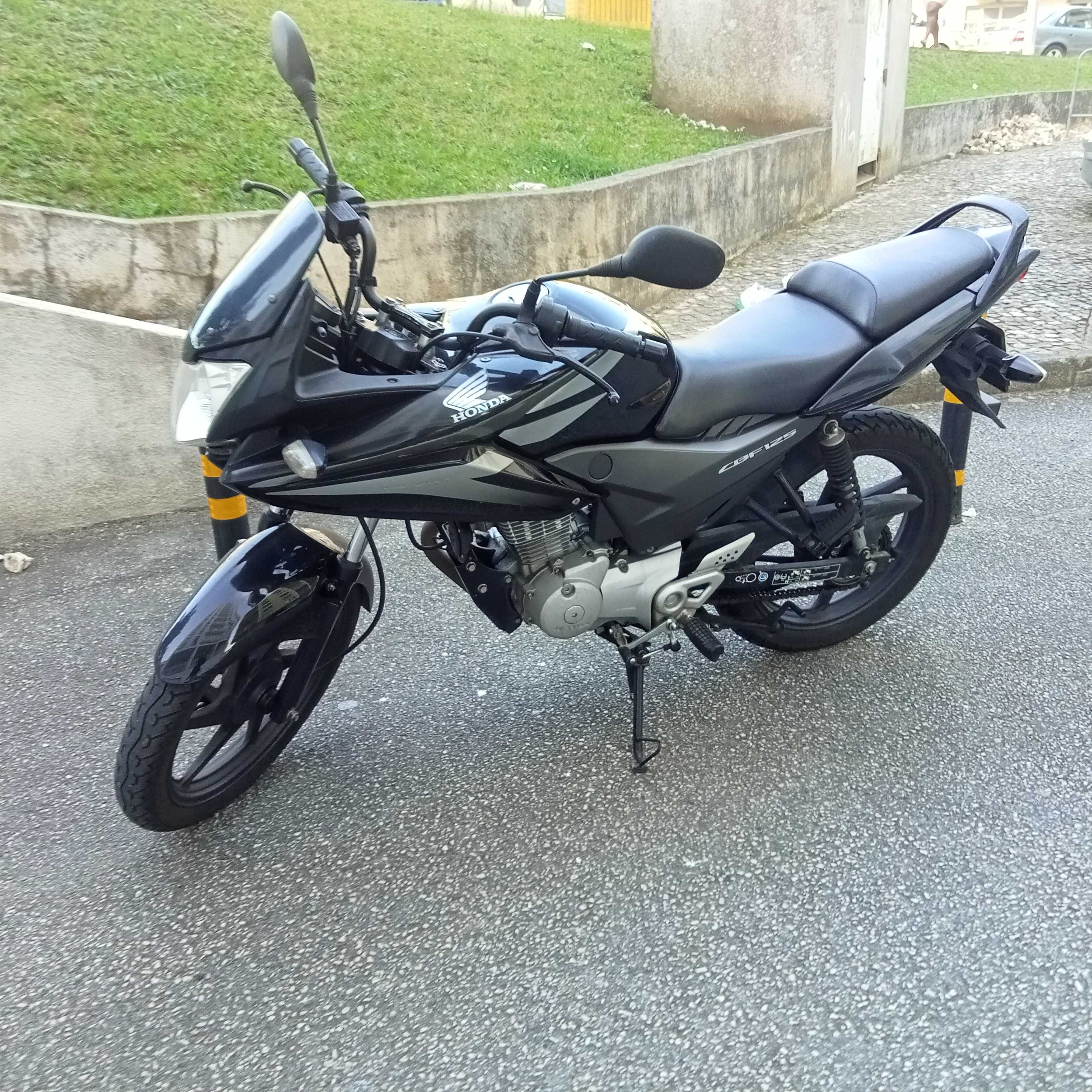 Mota Honda cbf 125cc - 52.303km