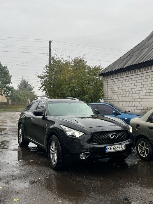 Продам INFINITI fx37 рест