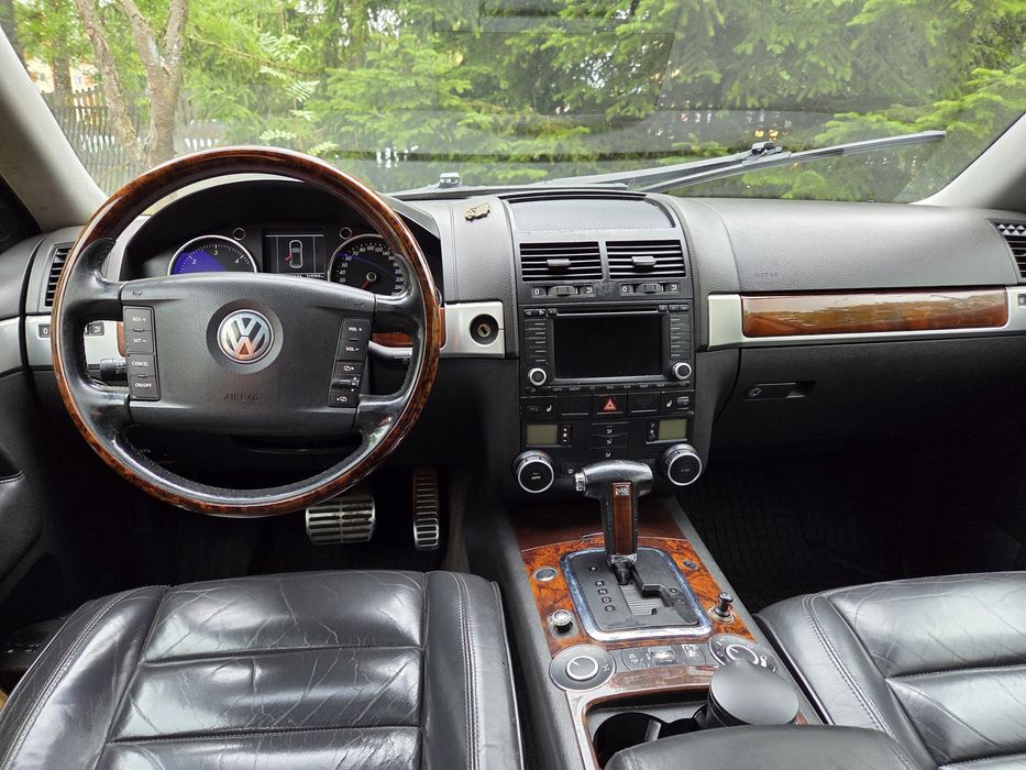 Volkswagen Touareg 2003r 5.0 TDI