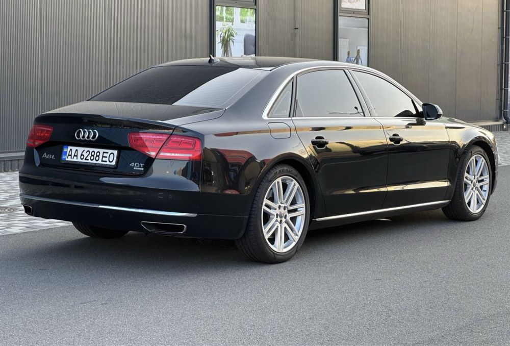 Audi A8 (Ауді А8)