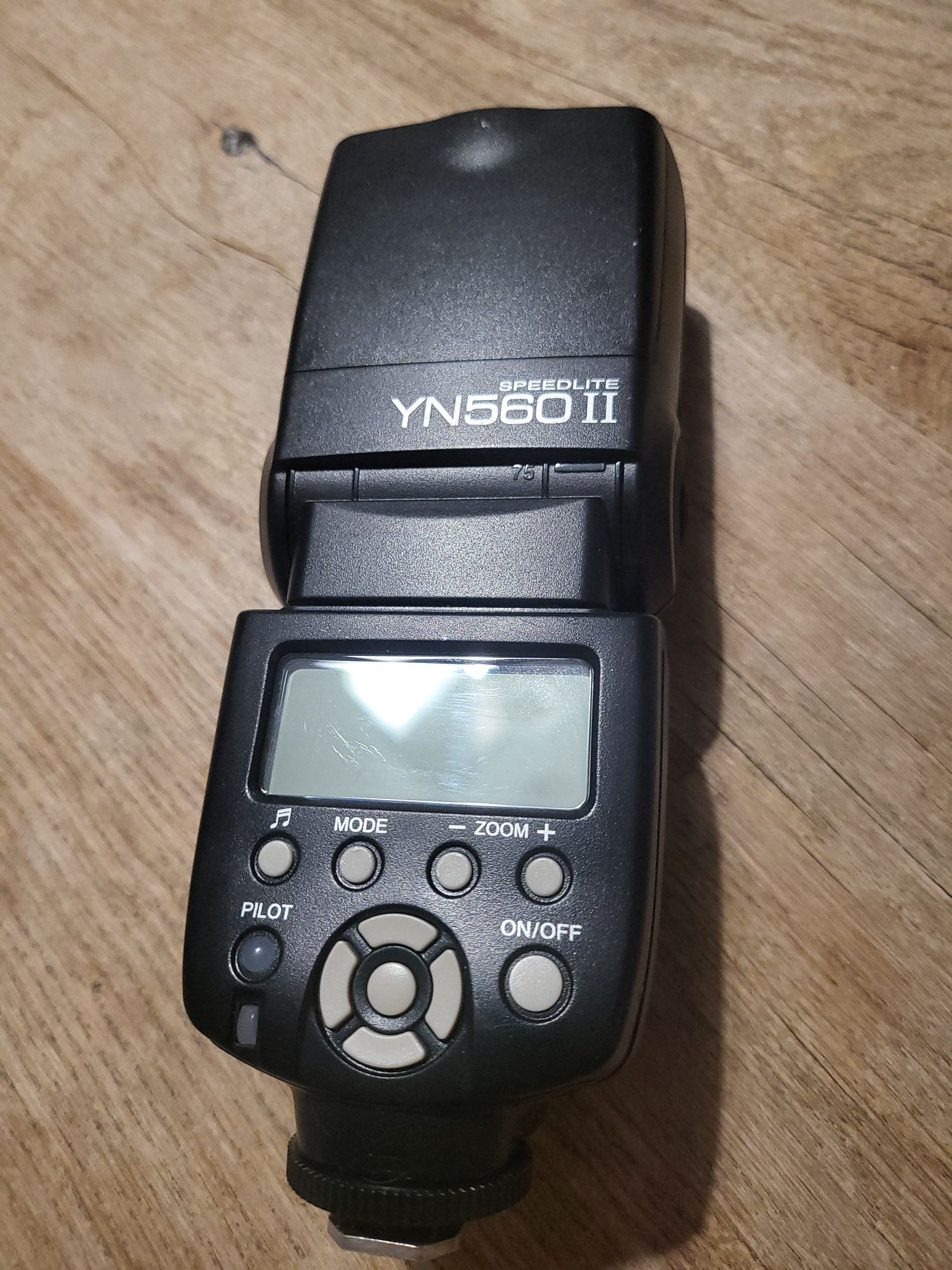 Lampa błyskowa Yongnuo Speedlite YN560 II