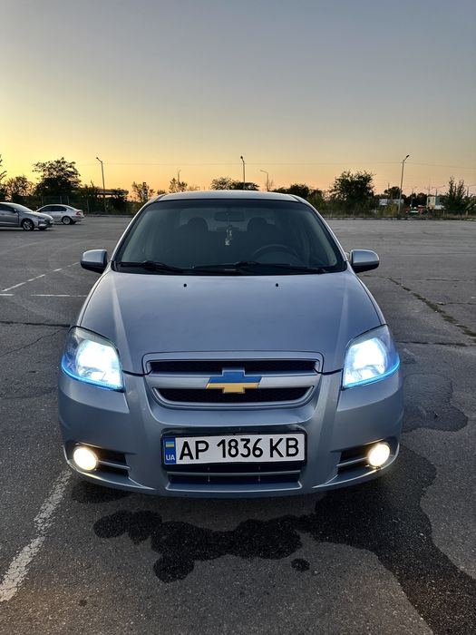 Chevrolet aveo 2008 год