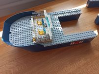 Statek Lego City 60266 kadłub dwie części