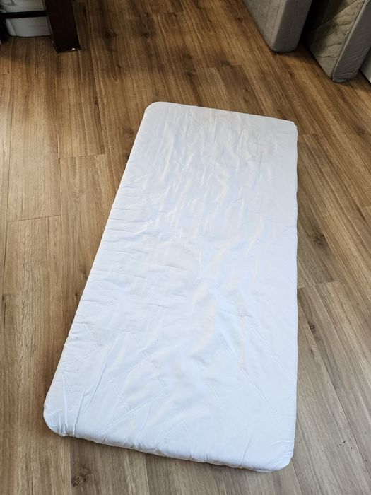 Łóżeczko turystyczne Lionelo + materac