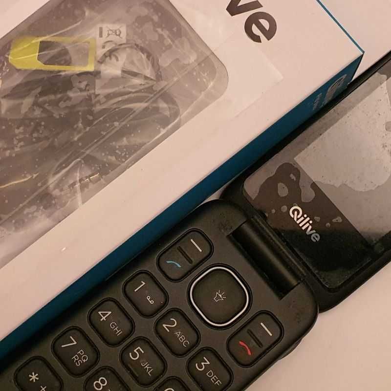 Telefon QILIVE Dual SIM + Power Bank