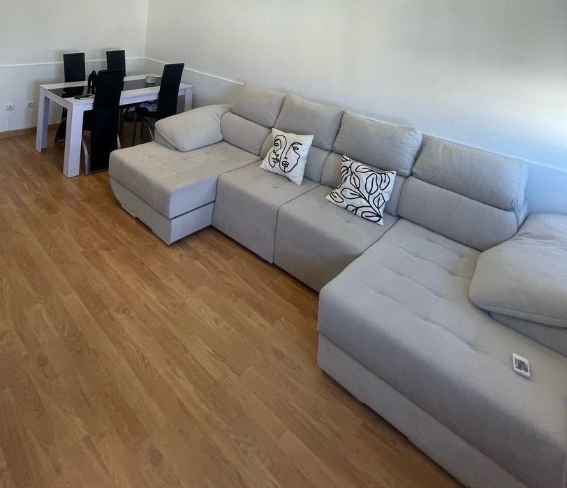 Sofá praticamente novo