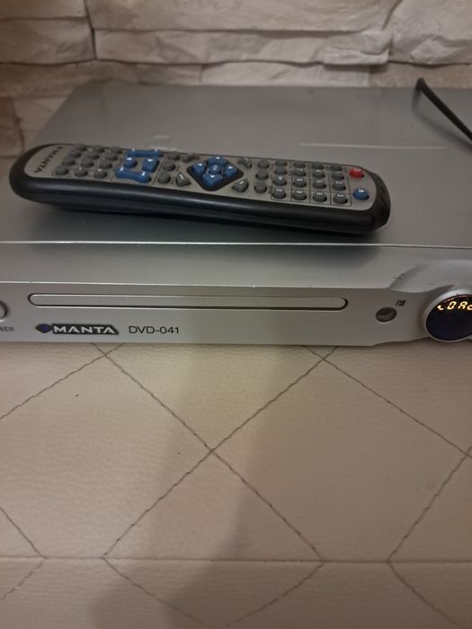 Odtwarzacz DVD Manta O41