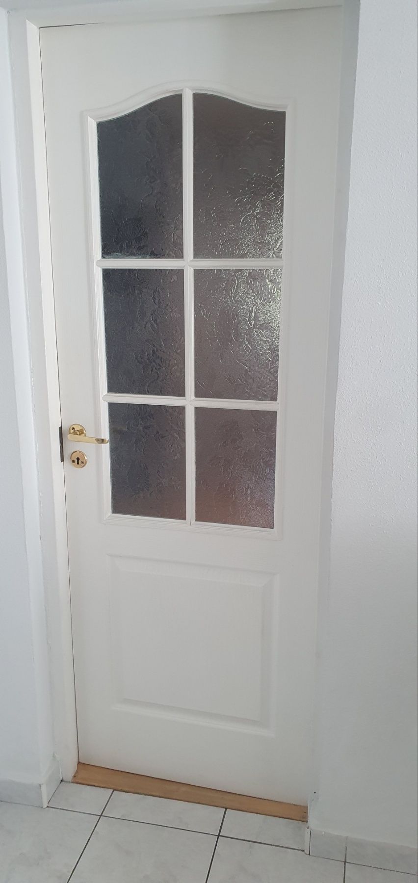 Реставрация и профессиональная покраска межкомнатных дверей