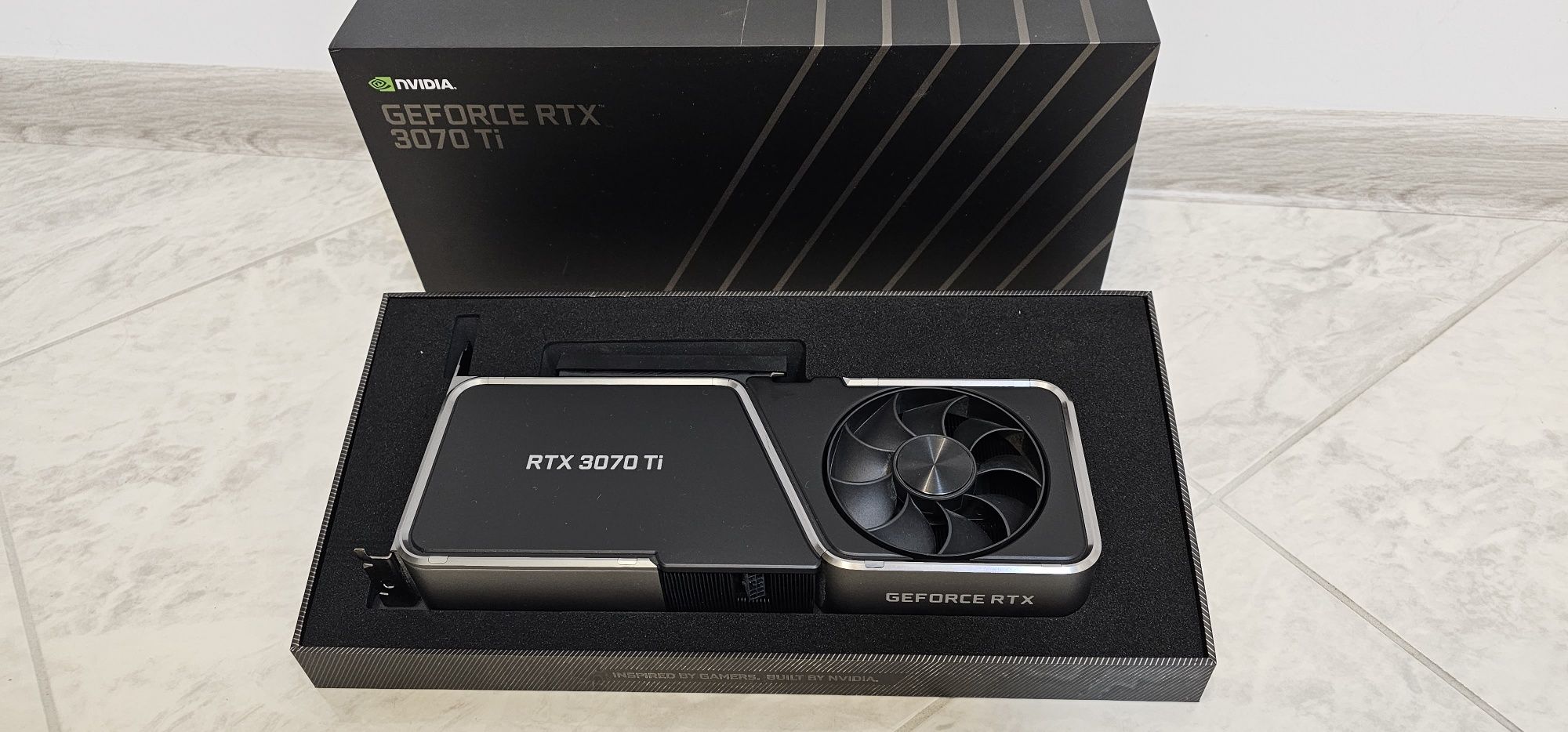 nVIDIA GeForce RTX3070ti Founders Edition 8Gb GDDR6X