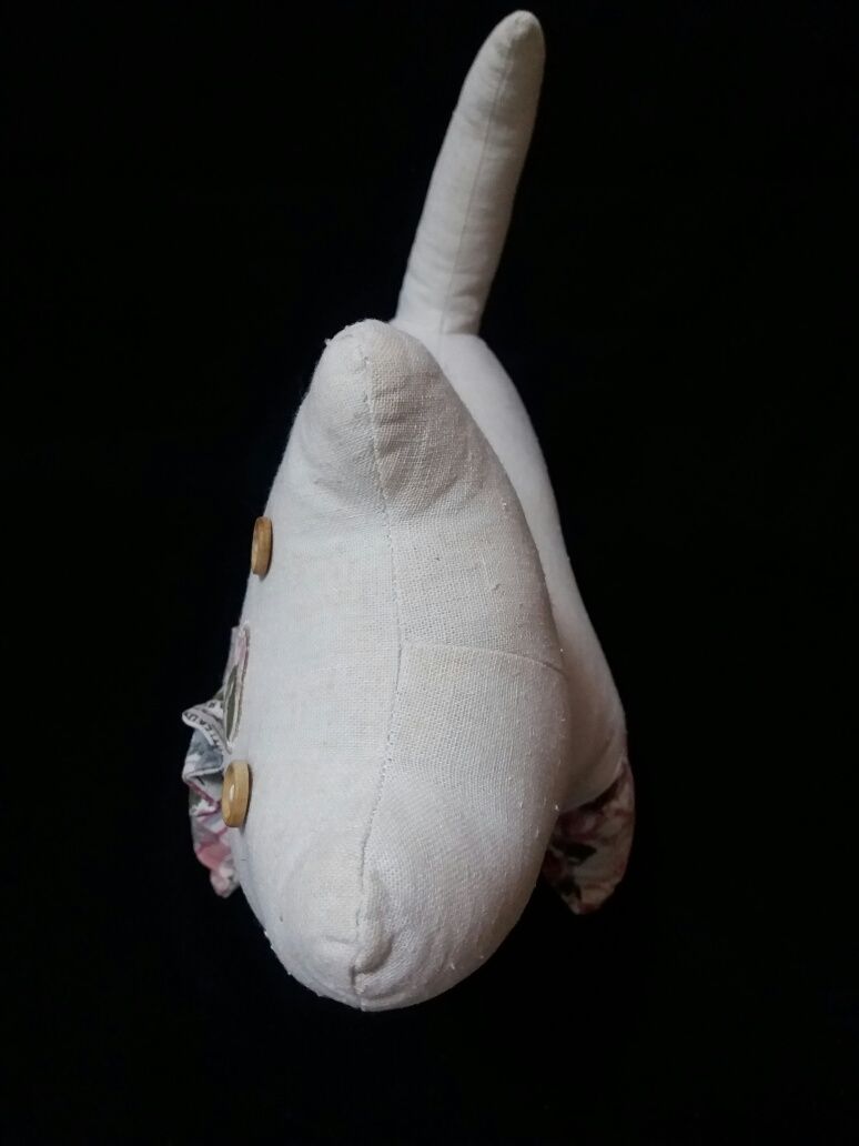 Gato em tecido para efeitos decorativos