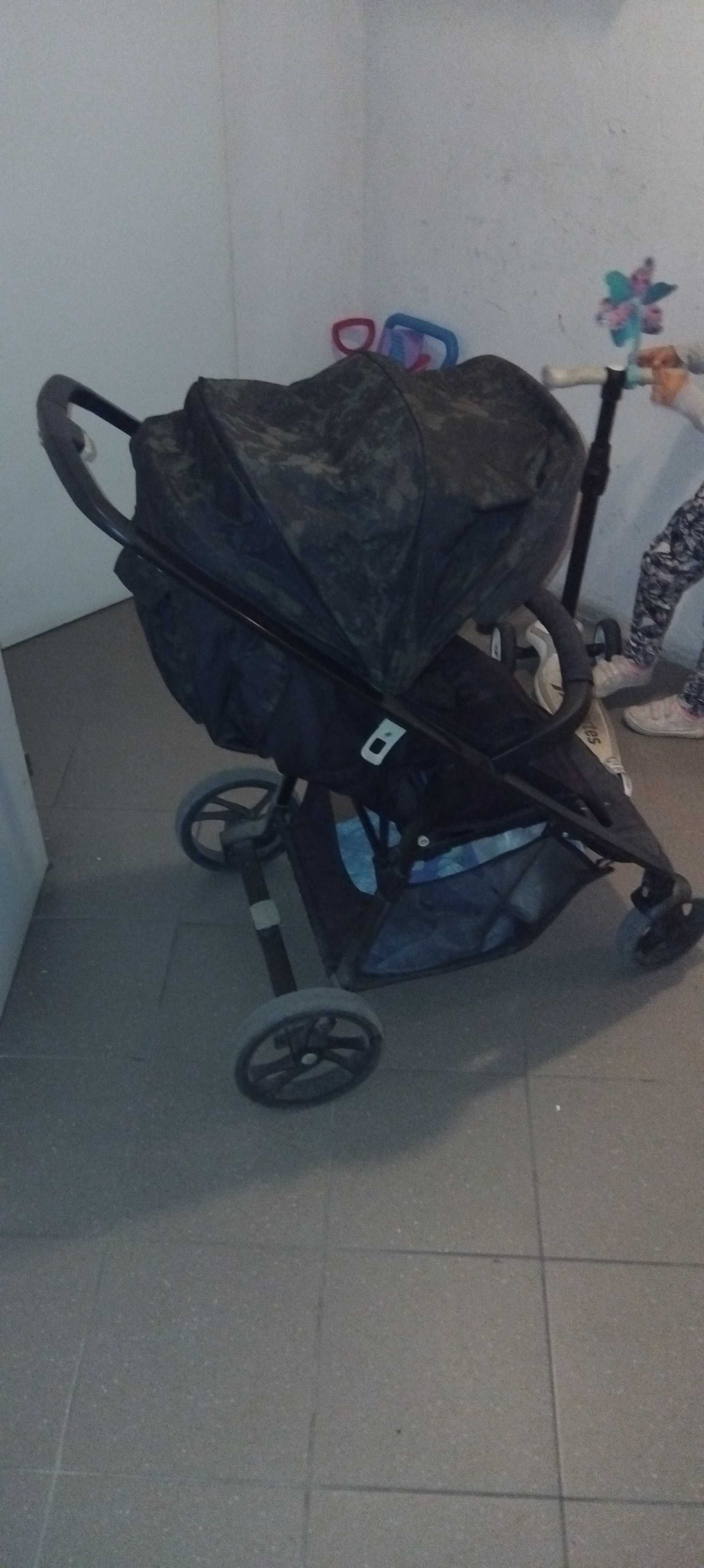 Wózek Spacery dziecięcy