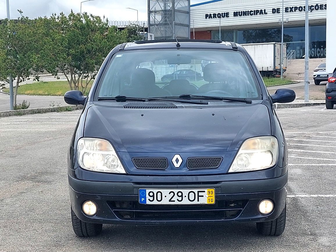 Renault Scenic 1.4 16v