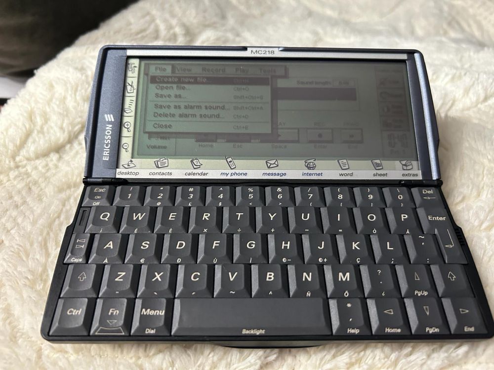 Palmtop Ericsson MC218