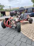 Gokart terenowy spalinowy.