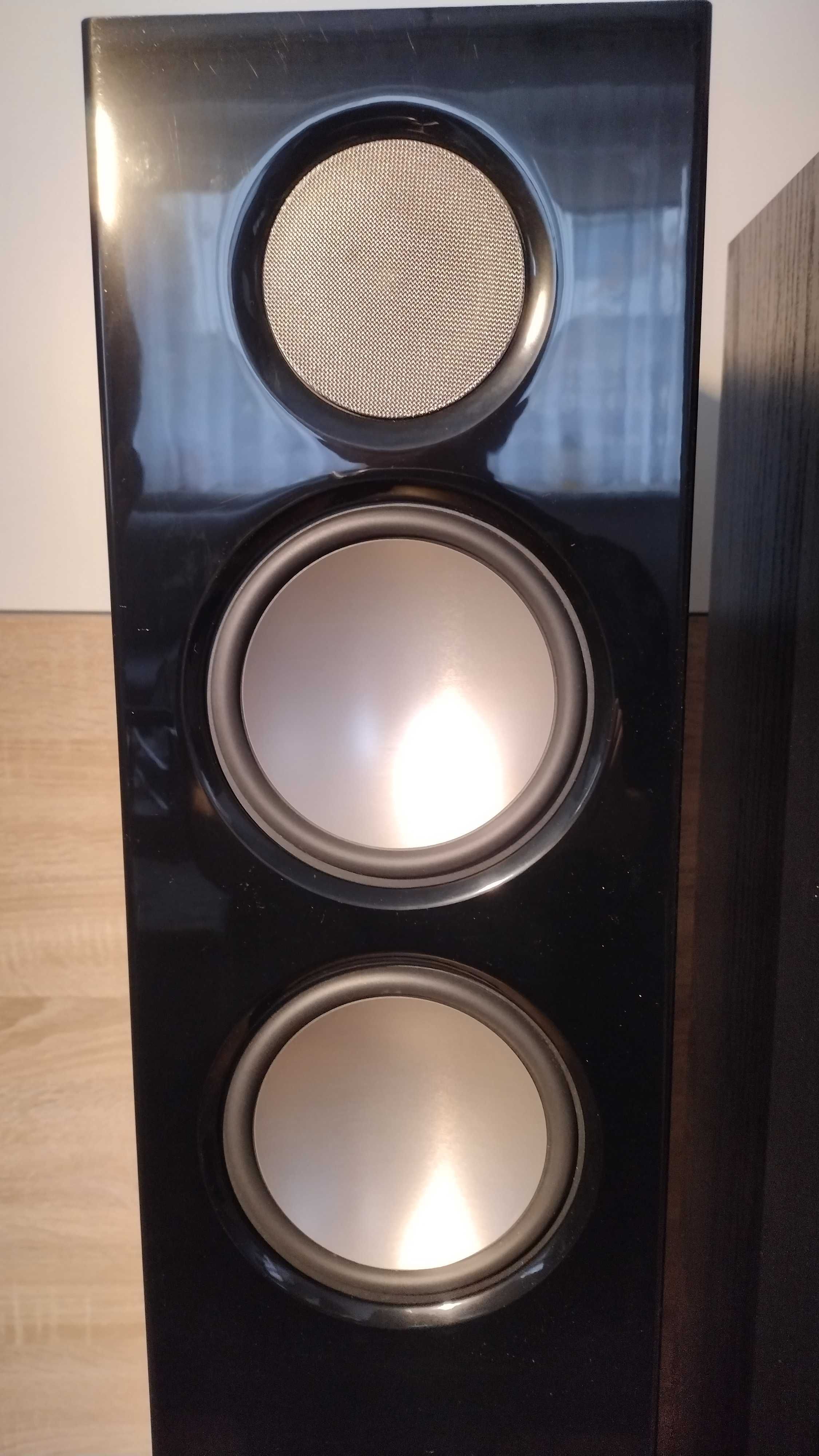 Kolumny Elac  FS 67.2