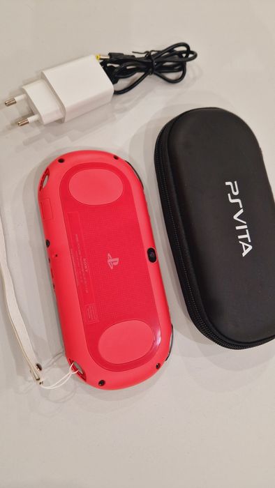 Sony Ps vita Slim 64гиг 75 игр+ чехол!