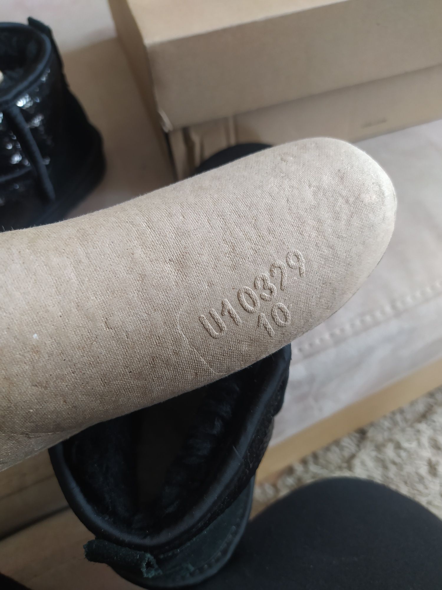 UGG оригінал EU 41розмір