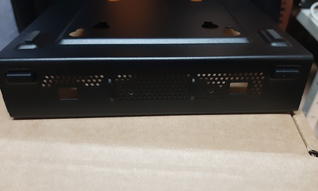 Uchwyt PC Lenovo 4XF0N03161 Gratis!!